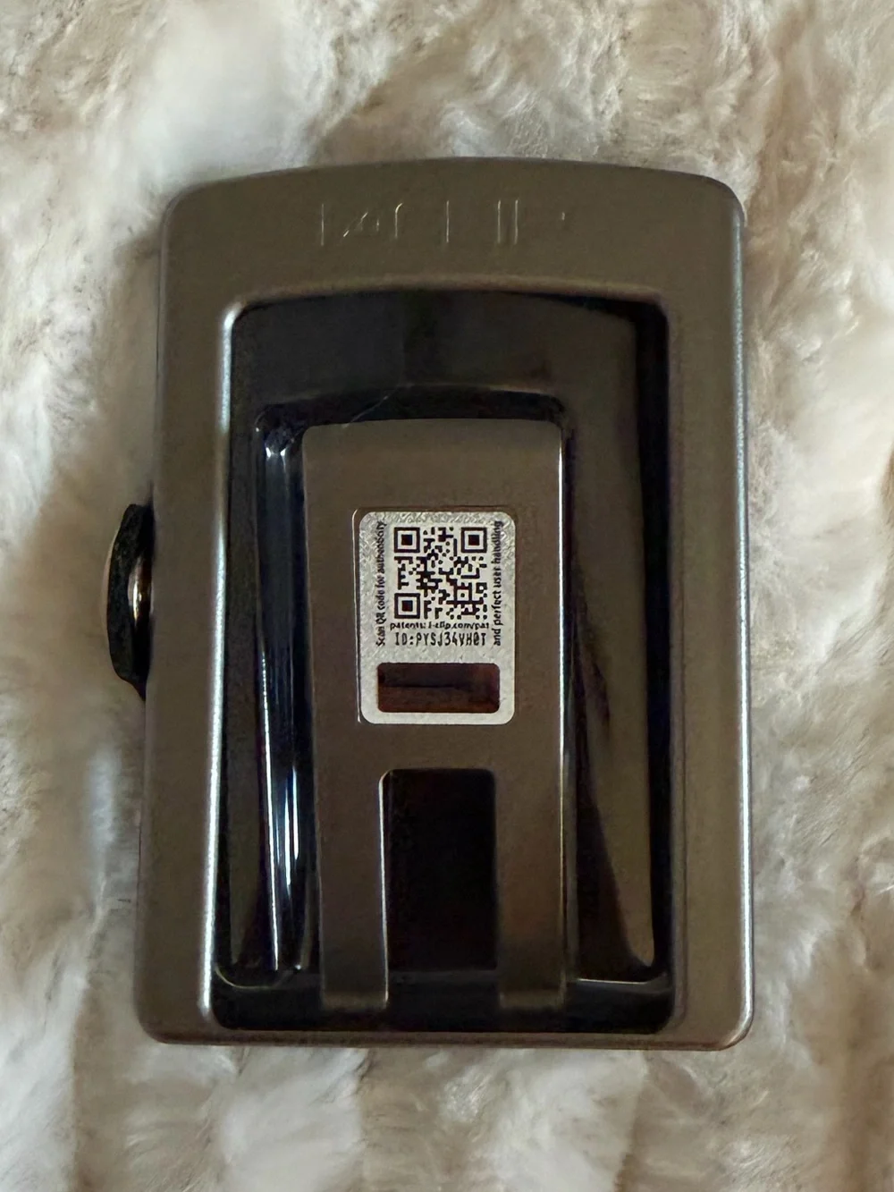 I-CLIP Slim Money Clip Wallet in Black Leather with Silver Frame